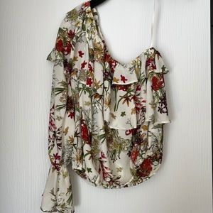 Eri + Ali One Shoulder Top